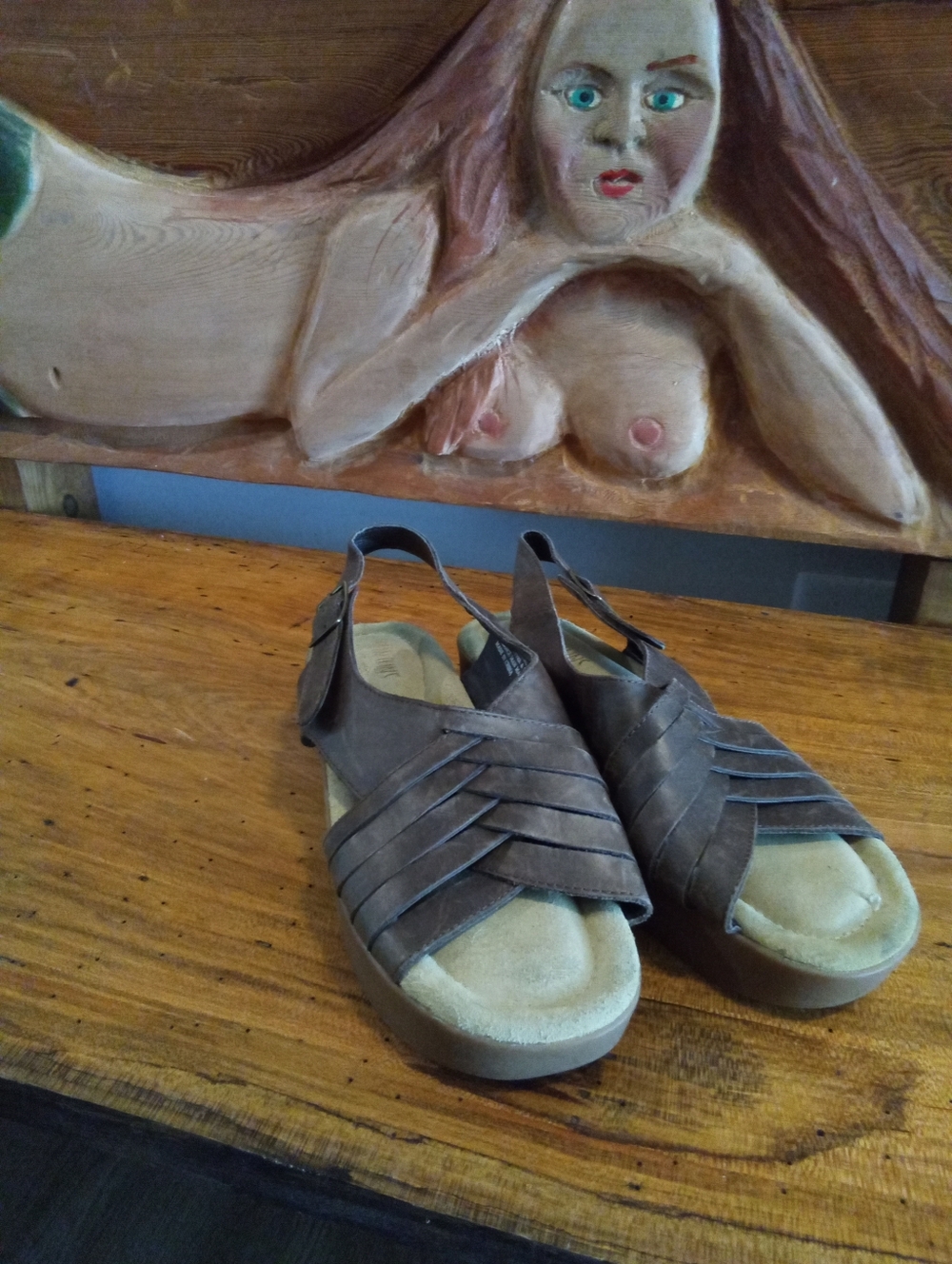 Bass Saddie Fisherman Size 8.5. Comfort Step Brown Leather Slingback Sandals